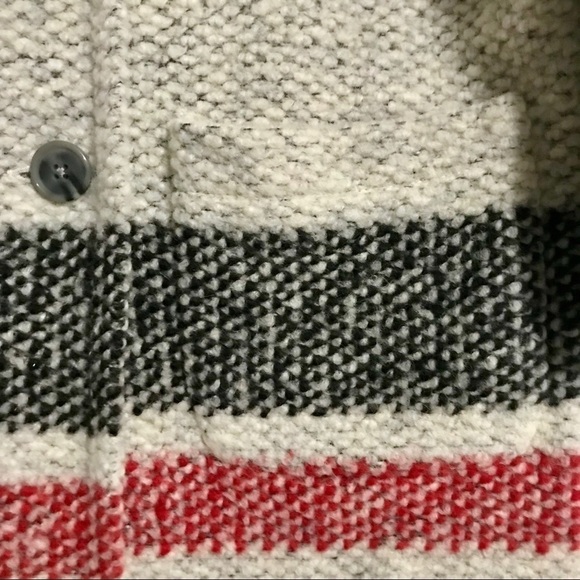 GAP Kids Grey Button Up Cozy Knitted Sweater Cape Poncho w/ Pockets Size Medium - Picture 3 of 5